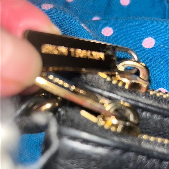 Michael Kors Black Leather Crossbody Bag - Picture 3 of 10